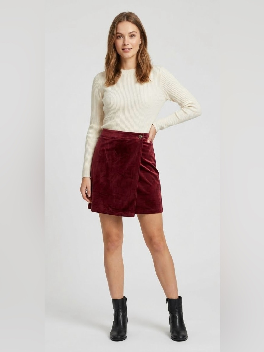 Burgundy satin mini skirt  #glamour #party #satin #sexy #cute